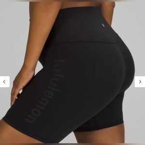 Womens Lululemon High Rise Shorts Black Size 4 Logo Pocket
